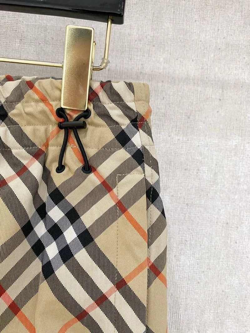 Burberry Short Pants Efficient 102084