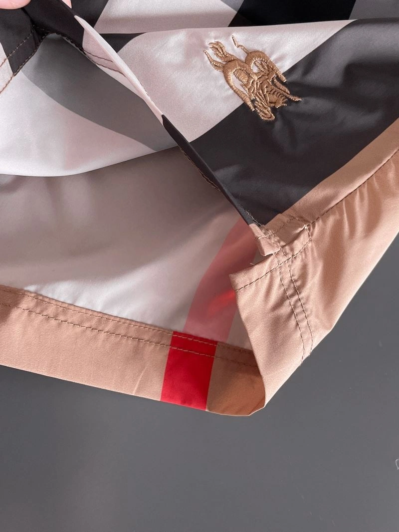 ComfortFit Burberry Short Pants 102078