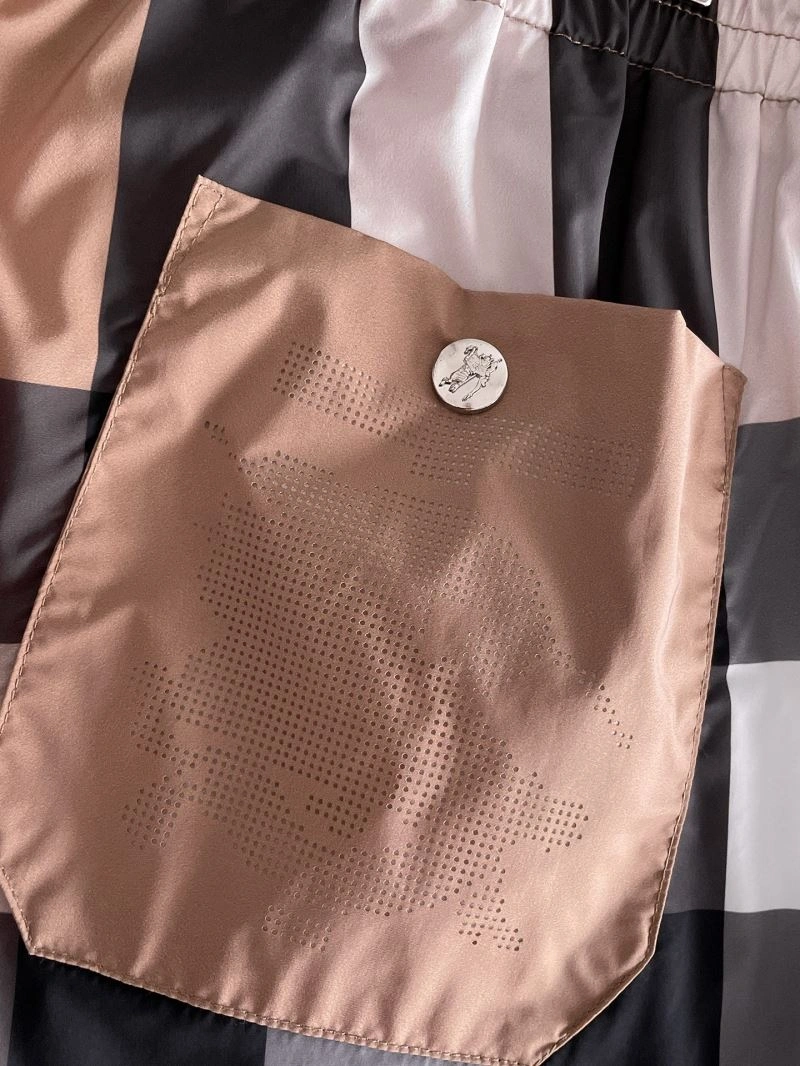 ComfortFit Burberry Short Pants 102078