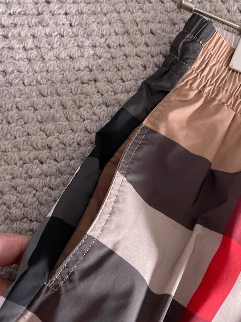 ComfortFit Burberry Short Pants 102078