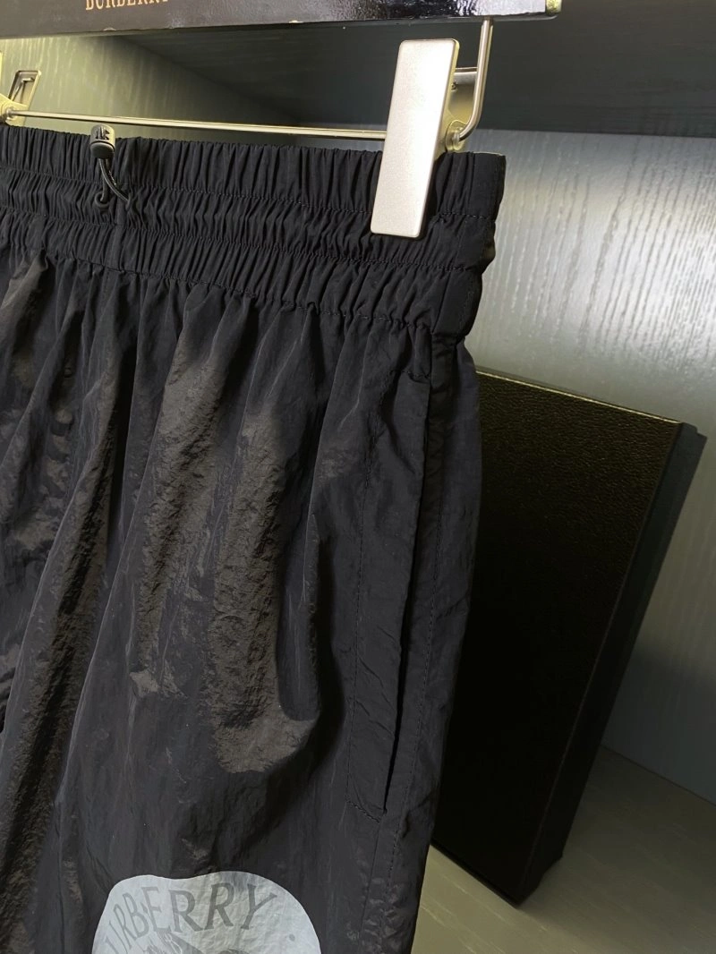 Stylish Burberry Short Pants 99154