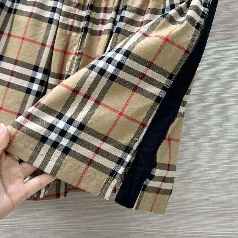 Burberry Short Pants Breathable 99388