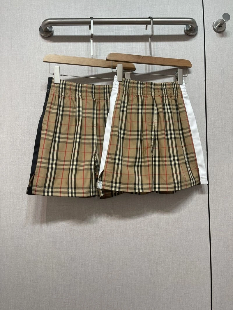 Chic Burberry Short Pants 99303