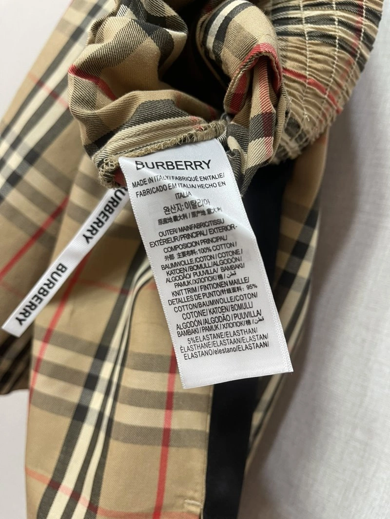 Chic Burberry Short Pants 99303
