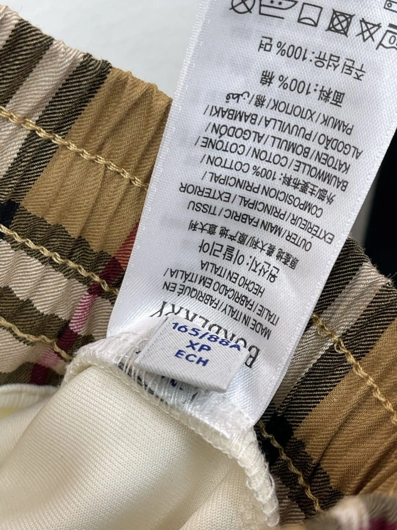 Flexible Burberry Short Pants 99097