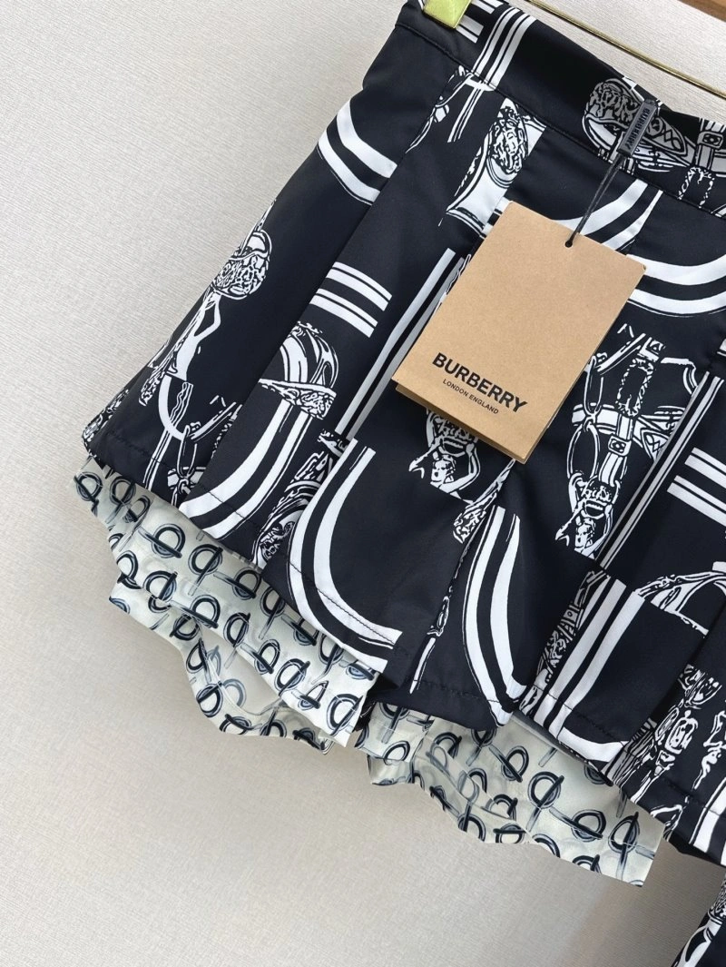 Breathable Burberry Short Pants 99092