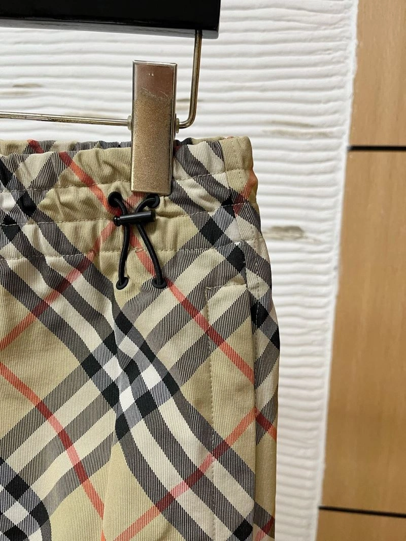 Burberry Short Pants Breathable 101597