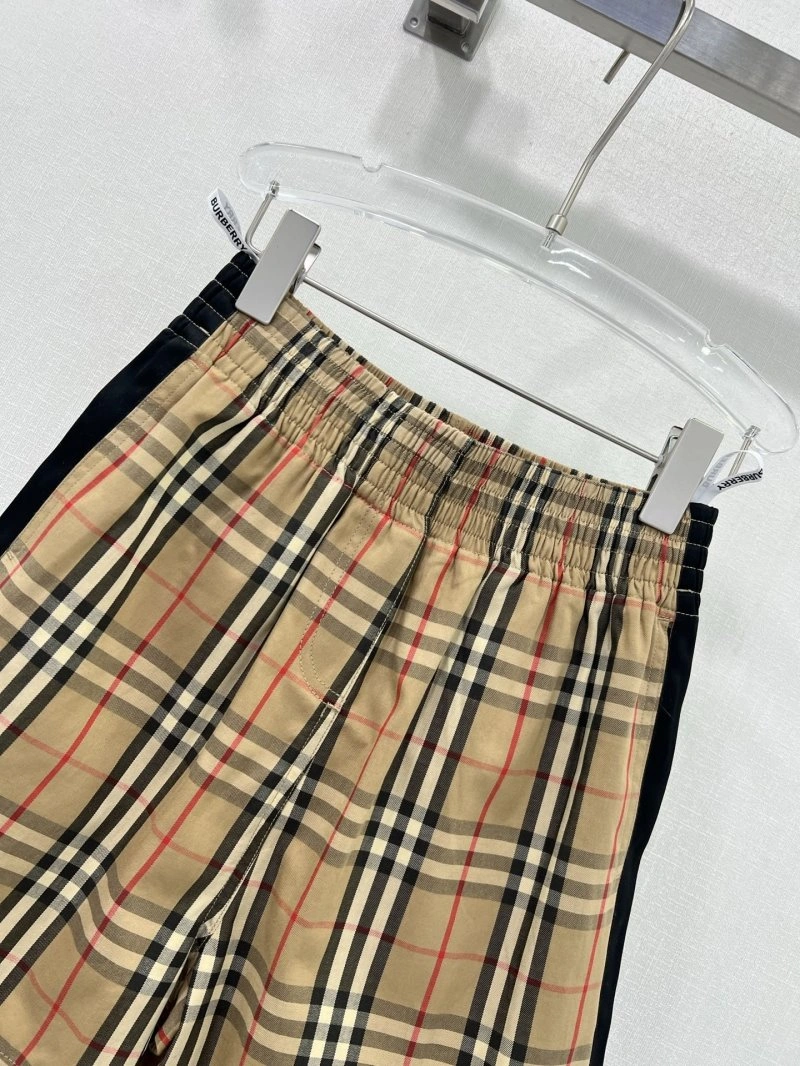 MoistureWicking Burberry Short Pants 99249