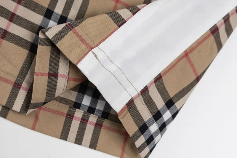 Burberry Short Pants Sleek 100646