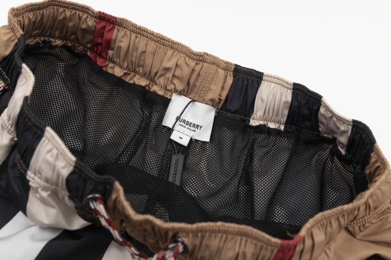 Burberry Short Pants Soft 100639