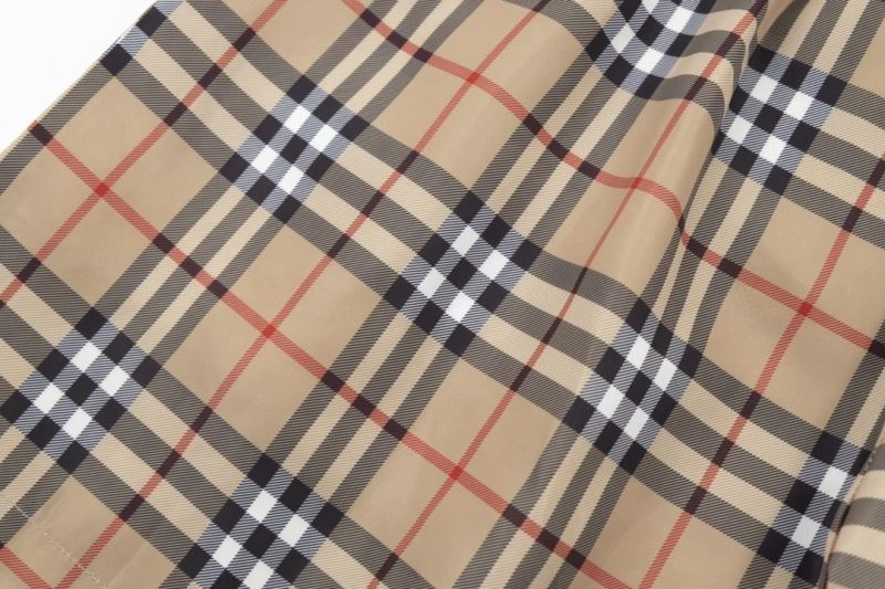 Burberry Short Pants Functional 100636