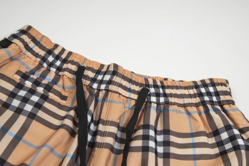Burberry Short Pants Timeless 100633