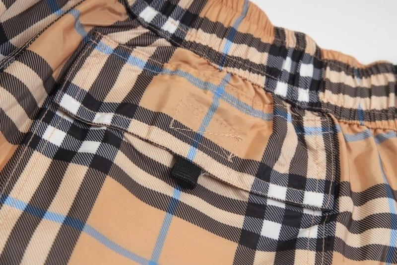 Burberry Short Pants Timeless 100633