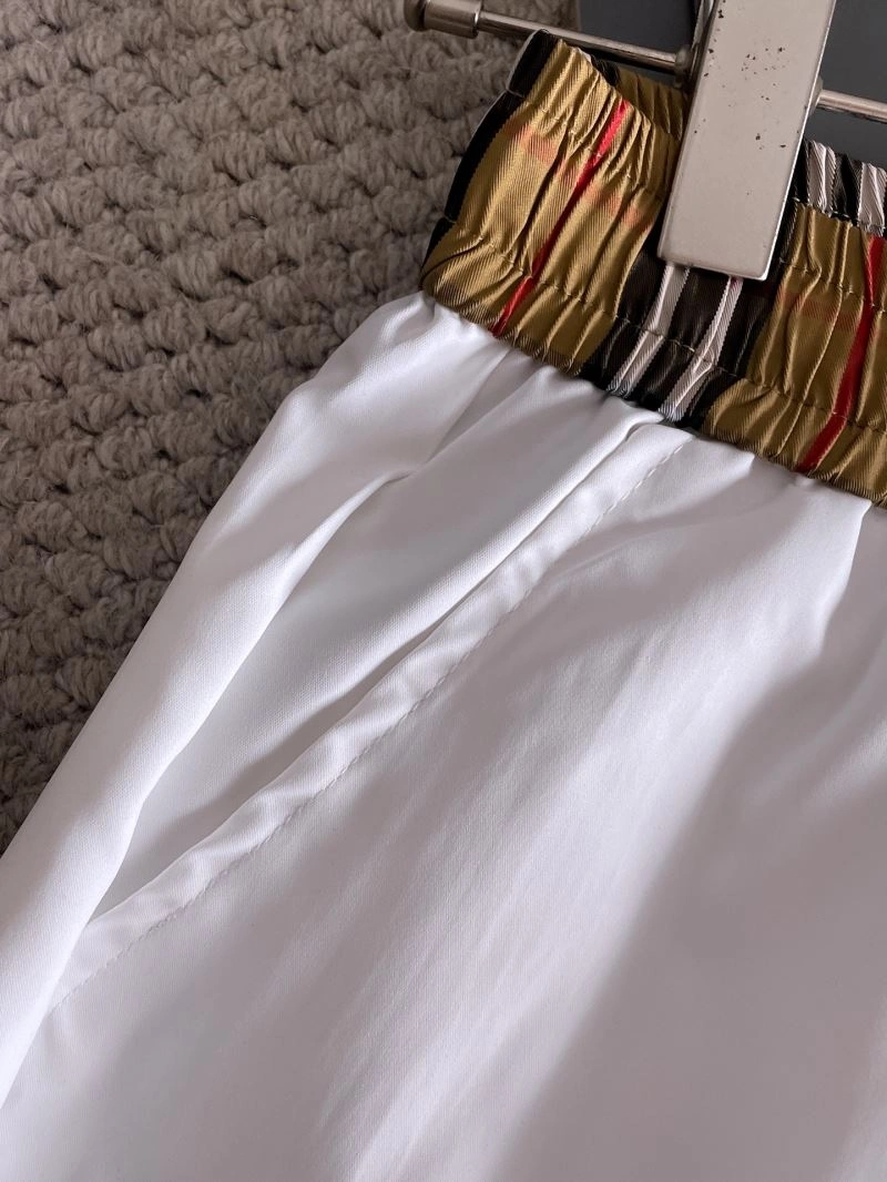 Burberry Short Pants Compact 100130