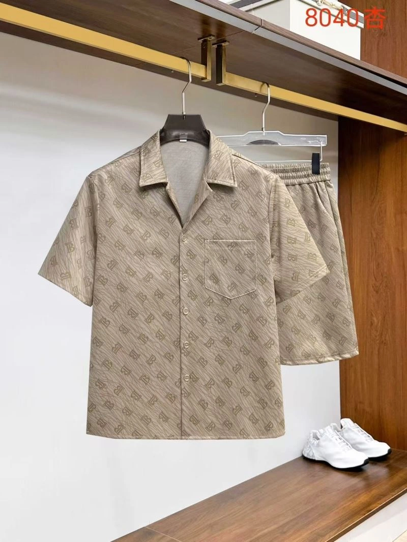 HighPerformance Burberry Short Suits 99416