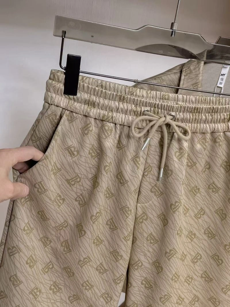 HighPerformance Burberry Short Suits 99416