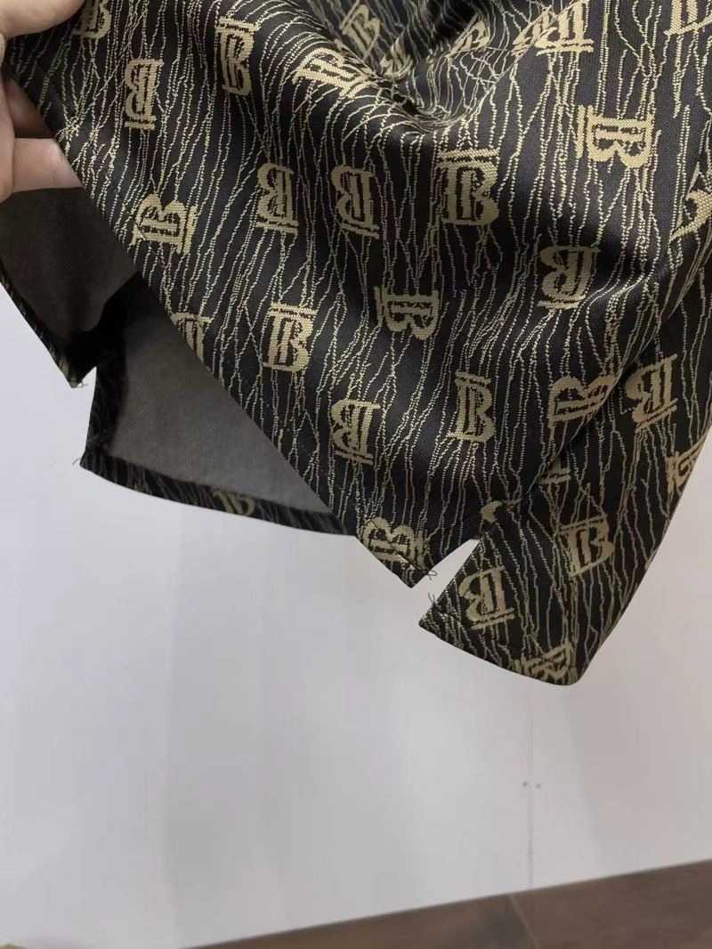 Burberry Short Suits TechFriendly 99380