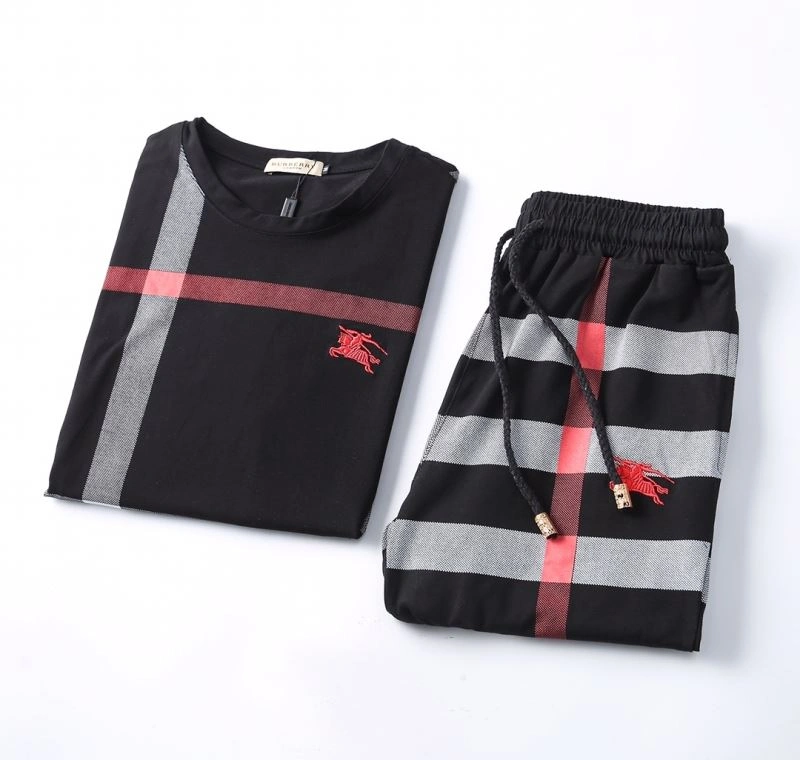 Burberry Short Suits Effortless 103023