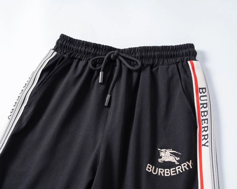 Burberry Short Suits Sleek 103009