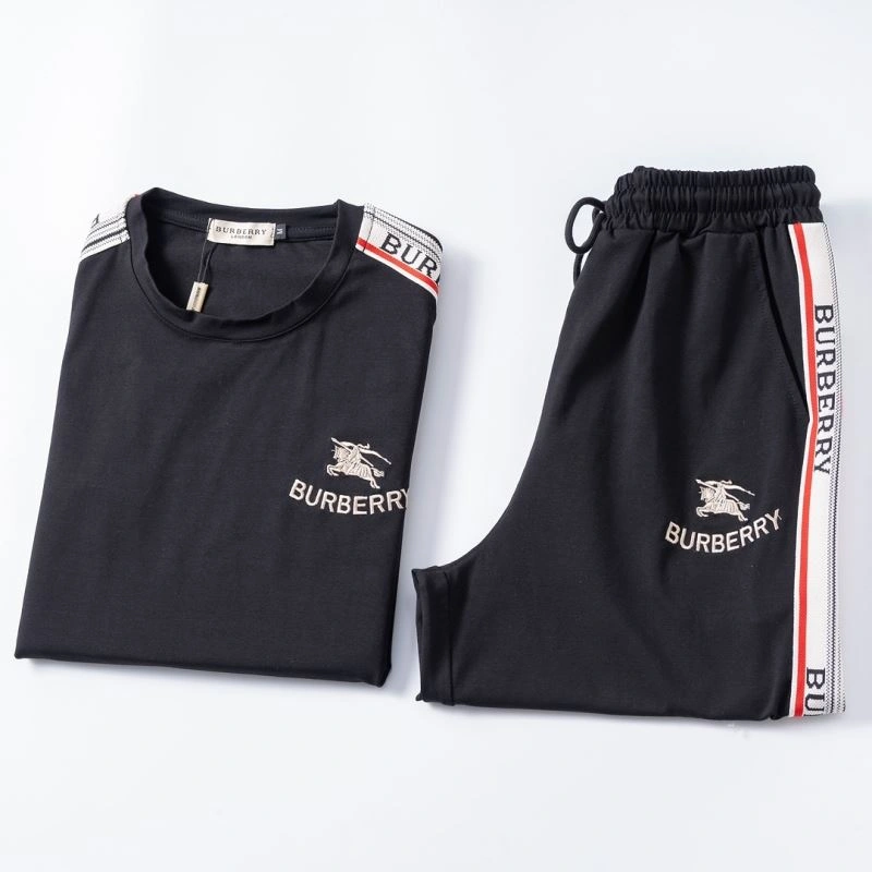 Burberry Short Suits Sleek 103009
