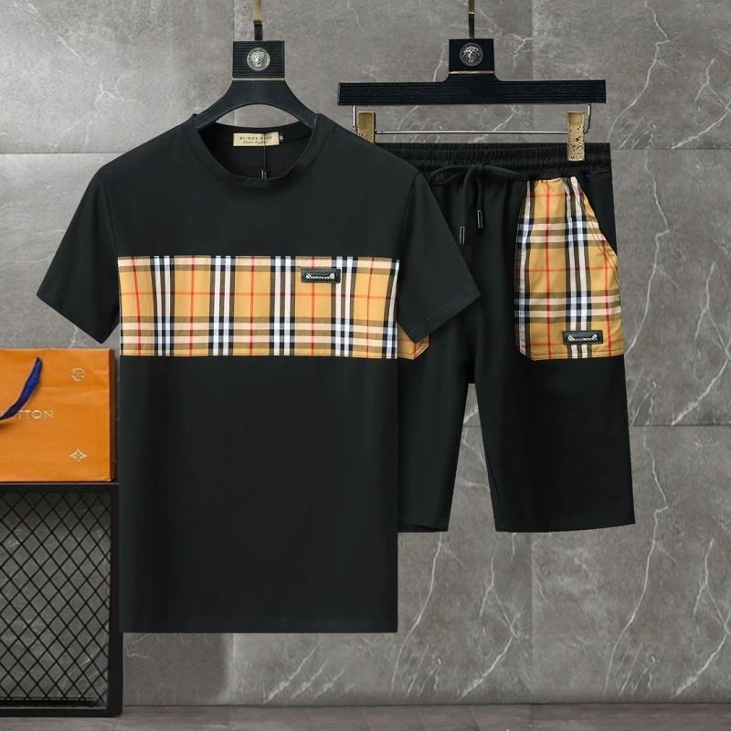 Burberry Short Suits EasyMatch 103055