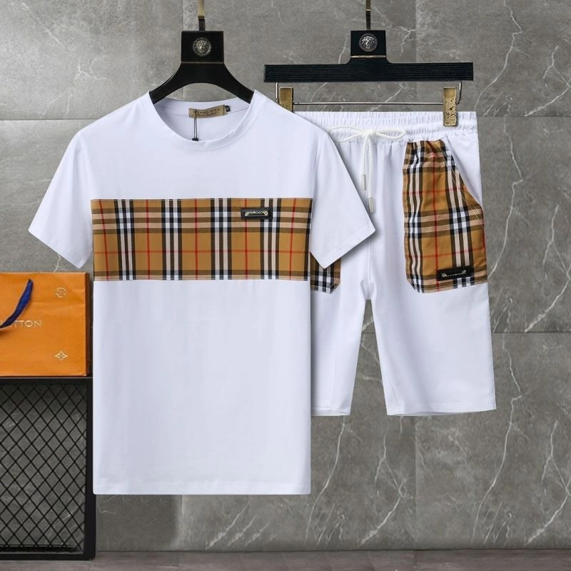 Burberry Short Suits EasyMatch 103055