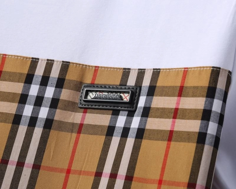 Burberry Short Suits EasyMatch 103055