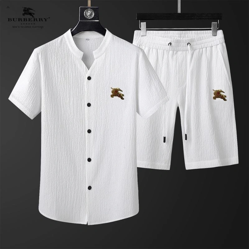 Burberry Short Suits TechFriendly 99356