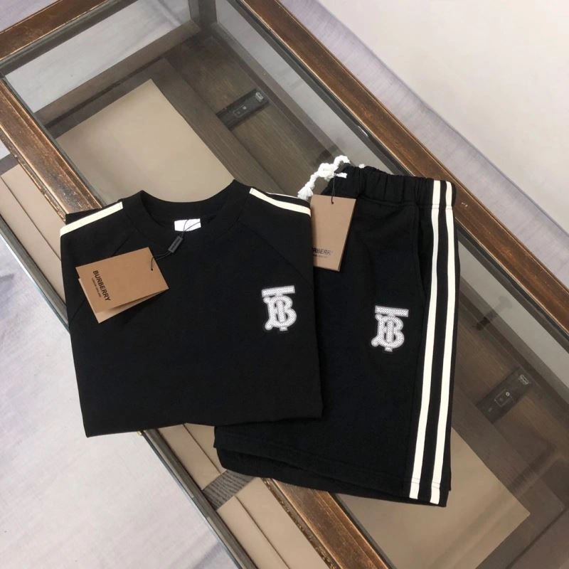 Burberry Short Suits Supportive 105371
