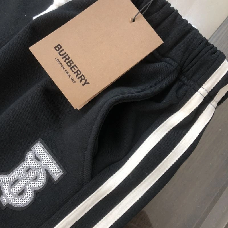 Burberry Short Suits Supportive 105371