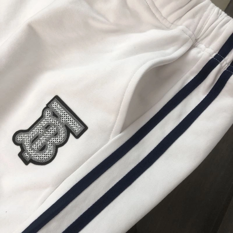 Burberry Short Suits SportInspired 105365