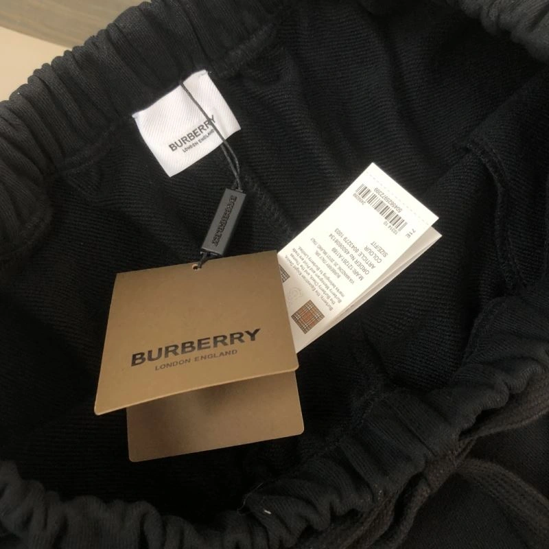 Burberry Short Suits Refined 105363