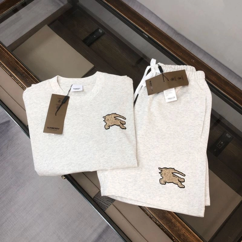 Packable Burberry Short Suits 105366
