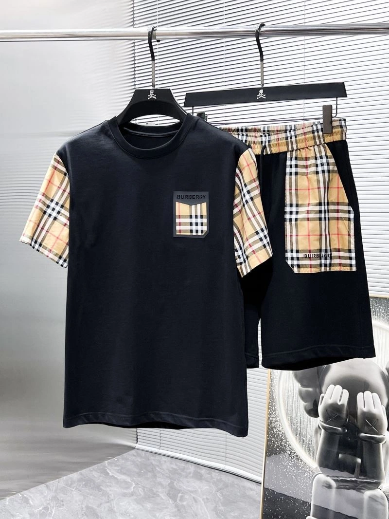Flexible Burberry Short Suits 101589