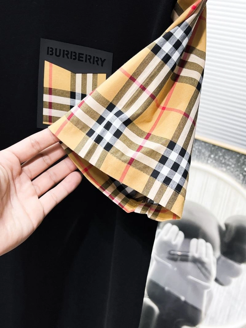 Flexible Burberry Short Suits 101589