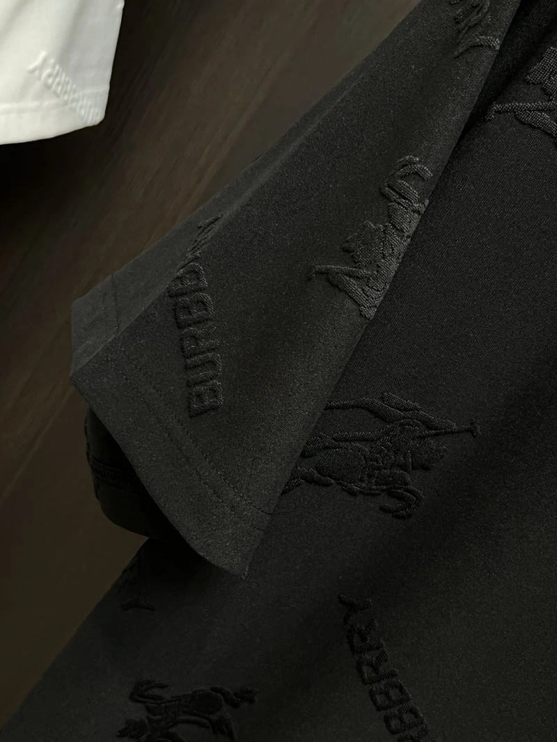 QuickDry Burberry Short Suits 101150