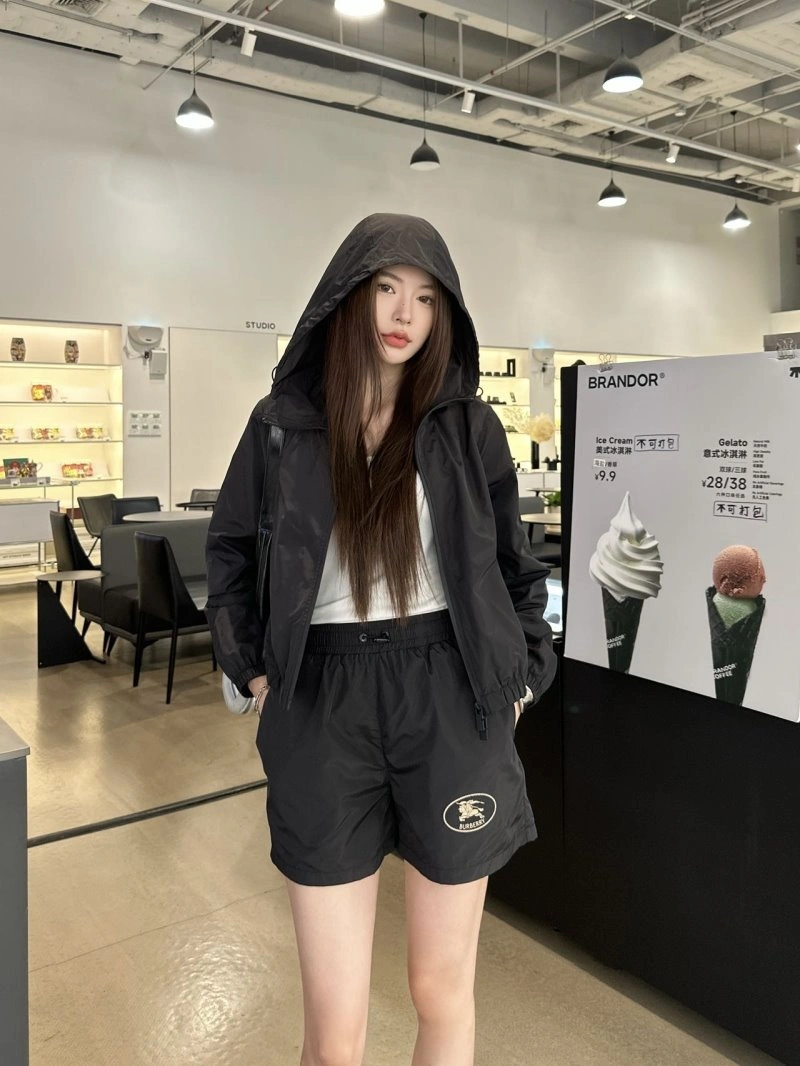 FreshLook Burberry Short Suits 99247