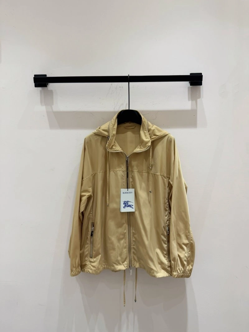 OdorResistant Burberry Short Suits 99240