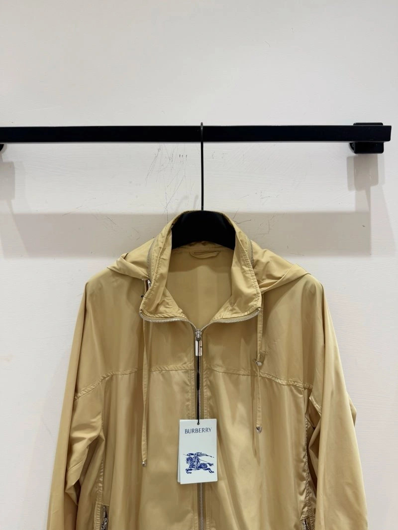 OdorResistant Burberry Short Suits 99240