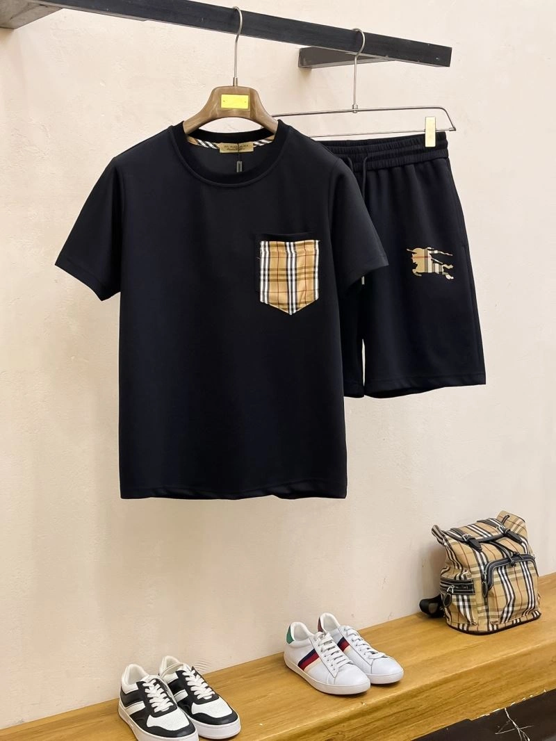 Burberry Short Suits Lightweight 100635