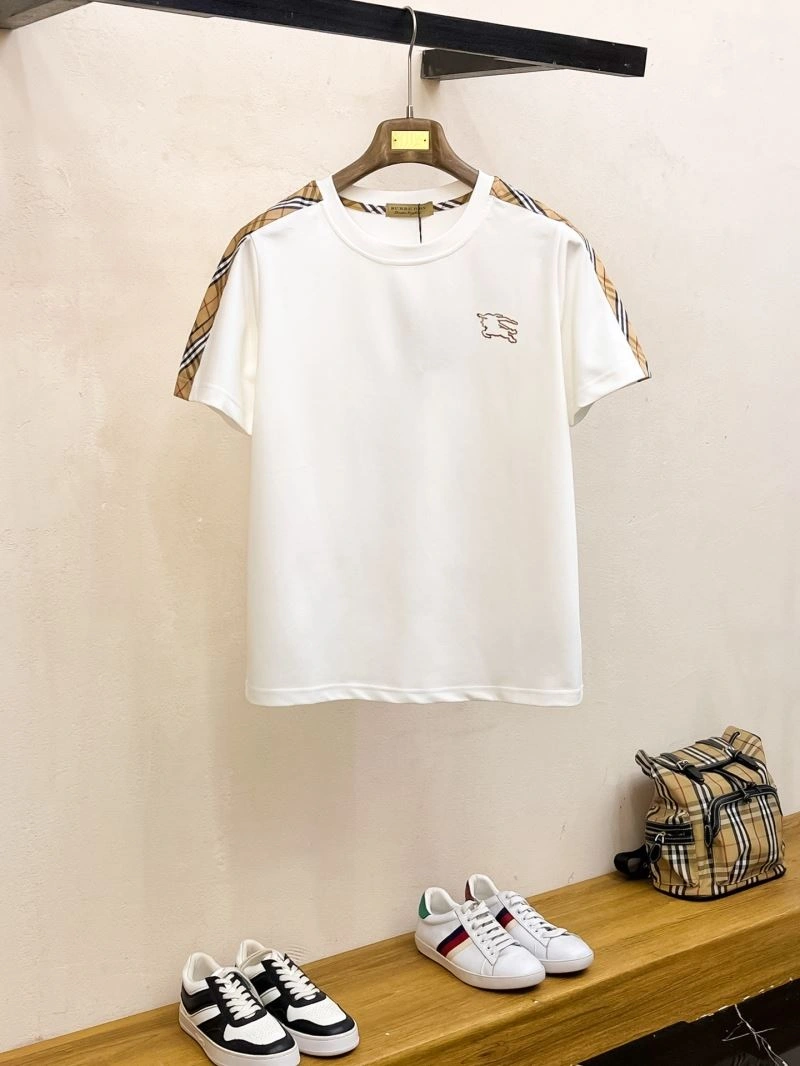 Burberry Short Suits GoAnywhere 100629