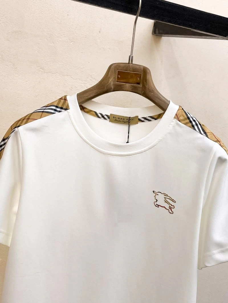 Burberry Short Suits GoAnywhere 100629
