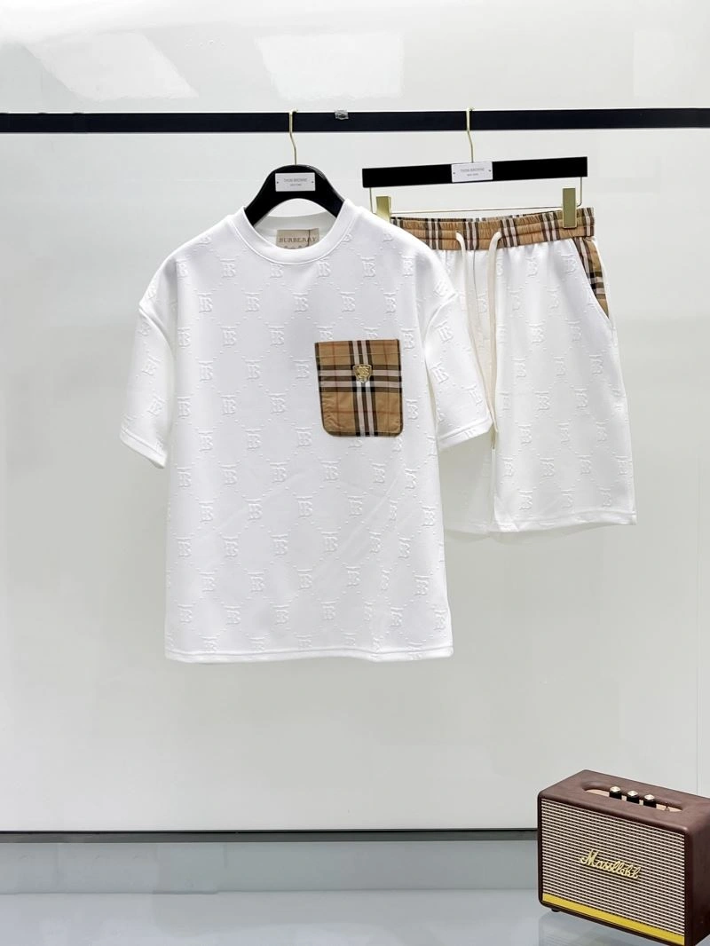Seasonal Burberry Short Suits 100128