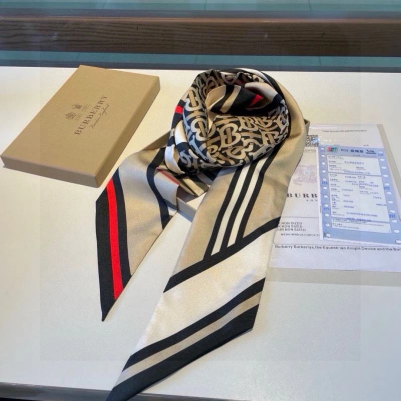 Burberry Silk AllSeason 272460