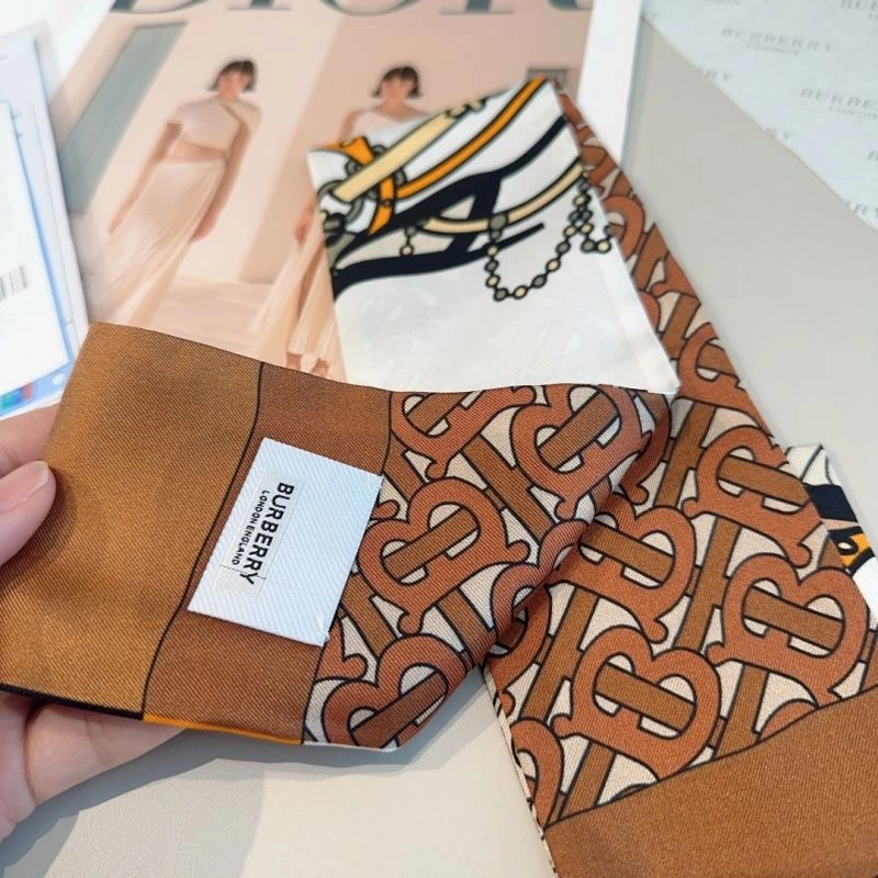 Burberry Silk TechFriendly 272459