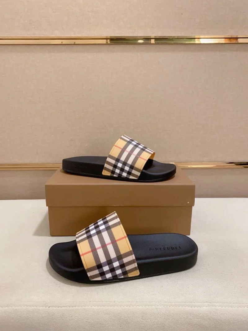 Burberry Slippers SoftTouch 17133