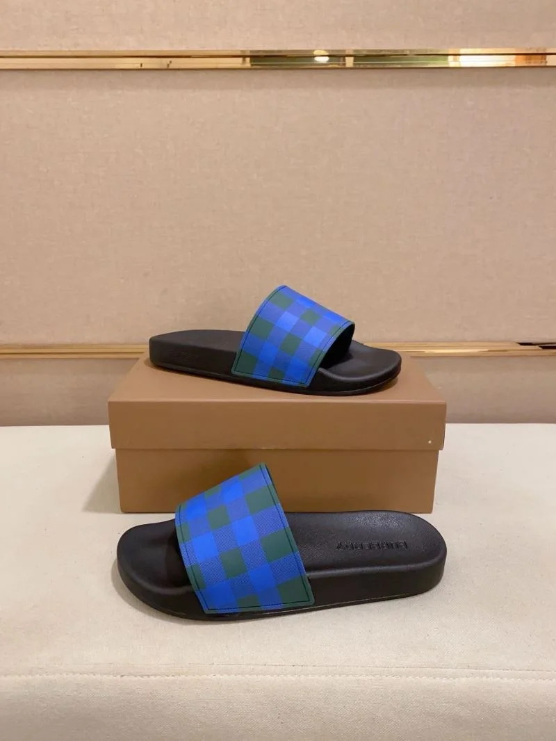 Burberry Slippers FreshLook 17128