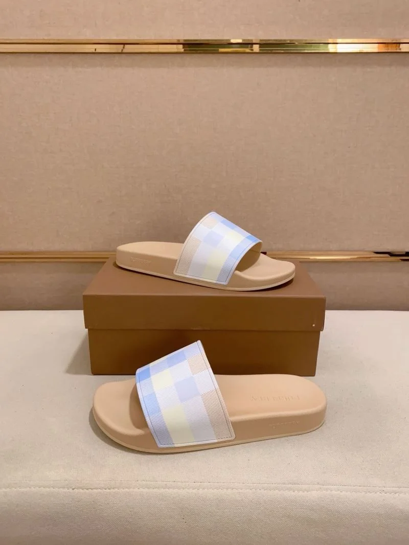 Burberry Slippers Premium 17136