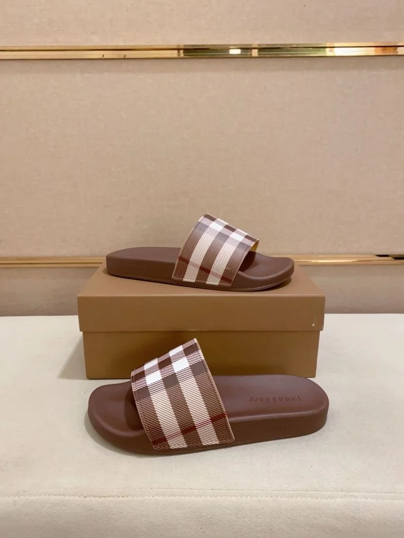 Burberry Slippers Snug 17127