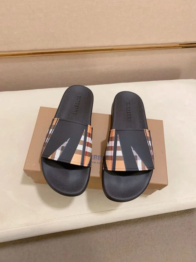 Burberry Slippers WeatherProof 17118